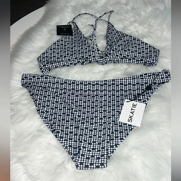 Other - SKATIE Sarah Size XL Beverly hills black and white print bikini